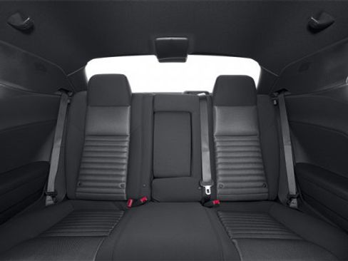 Used 2014 Dodge Challenger SXT image 17