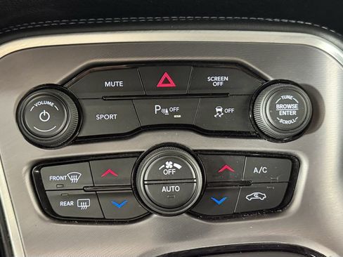 Used 2022 Dodge Challenger GT RWD image 22