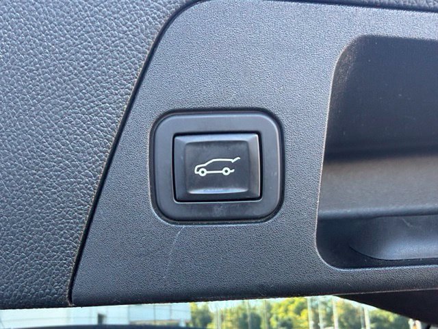 Used 2017 Buick Envision Premium AWD/4WD image 10