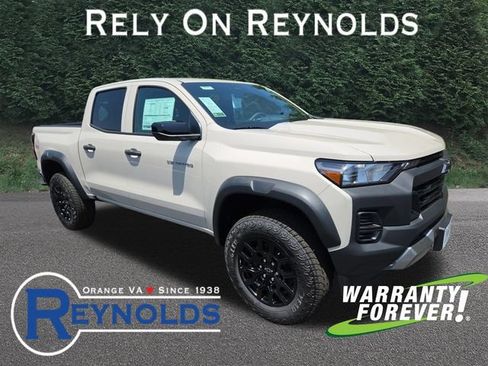 New 2026 Chevrolet Colorado Trail Boss AWD/4WD image 1