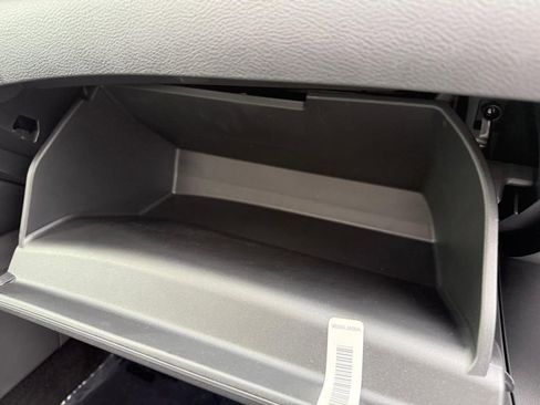 Used 2024 Nissan Sentra SR w/ SR Premium Package image 35