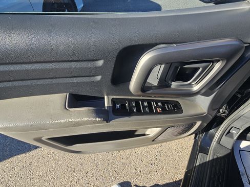 Used 2013 Honda Ridgeline RTL image 11