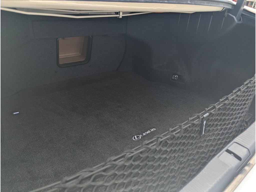 Used 2016 Lexus ES 350 w/ Luxury Package w/Wood Trim FWD image 12