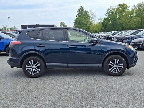 Used 2018 Toyota RAV4 LE w/ All Weather Liner Package AWD/4WD image 5