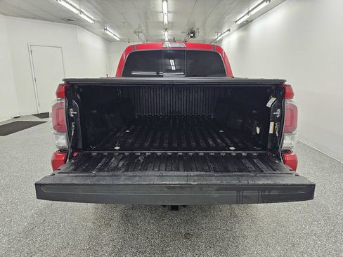 Used 2023 Toyota Tacoma TRD Sport AWD/4WD image 6