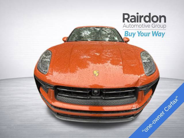 Used 2022 Porsche Macan AWD/4WD image 2