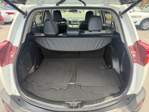 Used 2014 Toyota RAV4 Limited AWD/4WD image 22