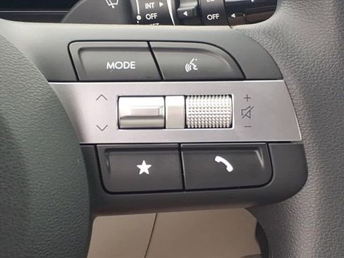 New 2026 Hyundai Tucson SE image 24