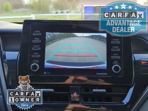 Used 2023 Toyota Camry SE image 7