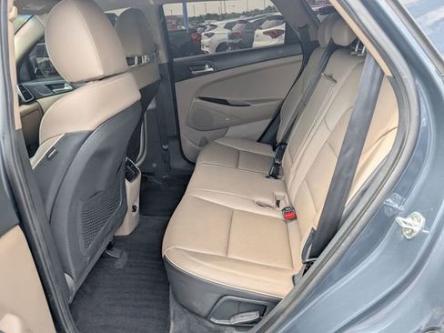 Used 2021 Hyundai Tucson Limited FWD image 9