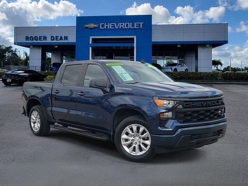 Certified 2023 Chevrolet Silverado 1500 Custom image 1