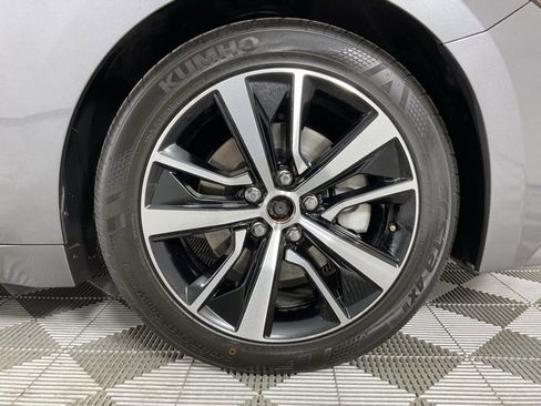 Used 2023 Nissan Maxima SV w/ Floor Mat Group image 24