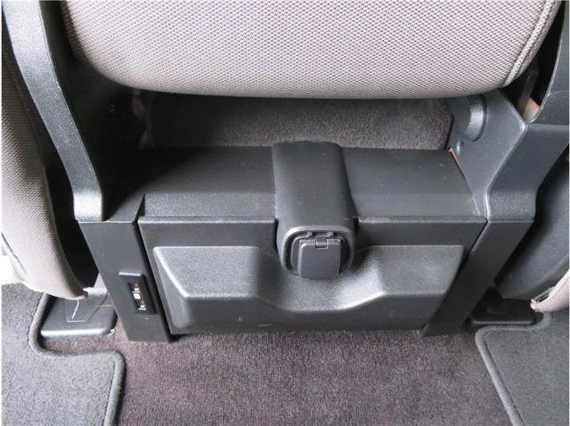 Used 2018 Ford F150 XLT w/ Equipment Group 302A Luxury AWD/4WD image 8
