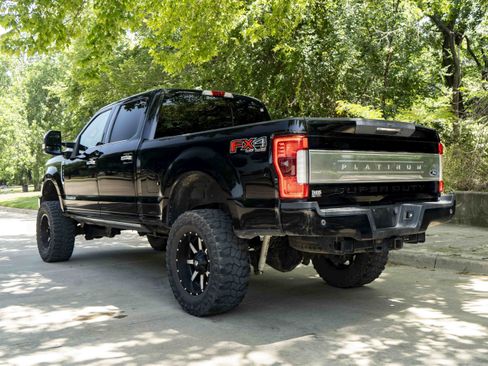 Used 2017 Ford F350 Platinum w/ Platinum Ultimate Package AWD/4WD image 7