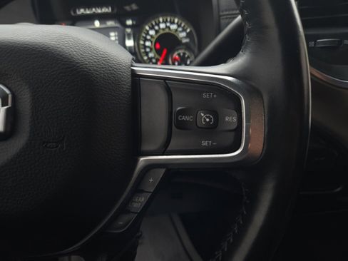 Used 2024 RAM 2500 Laramie AWD/4WD image 16