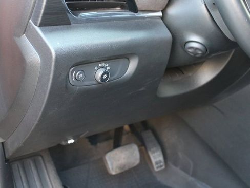 Used 2023 Chevrolet Traverse High Country image 27