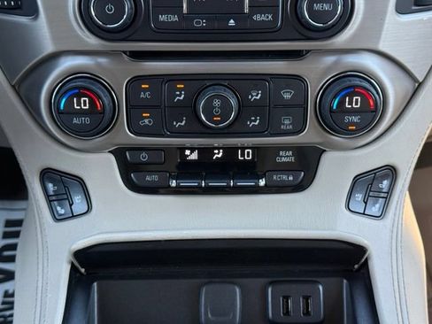 Used 2016 GMC Yukon XL Denali w/ Open Road Package AWD/4WD image 30