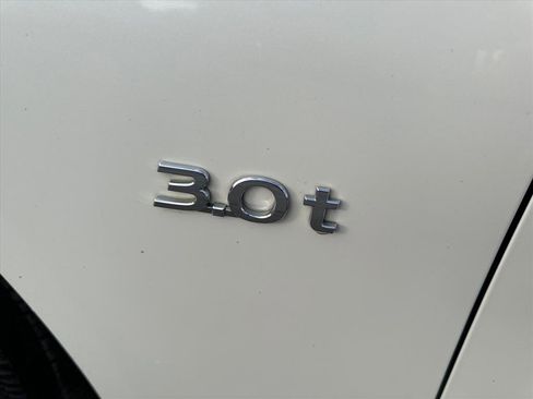 Used 2019 INFINITI Q50 Luxe w/ Essential Package (3.0T Luxe) image 7