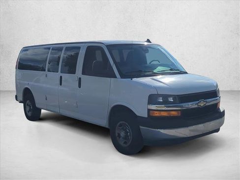 Used 2019 Chevrolet Express 3500 LT w/ LT Preferred Equipment Group image 3