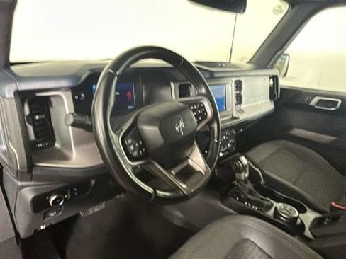 Used 2023 Ford Bronco Outer Banks AWD/4WD image 12