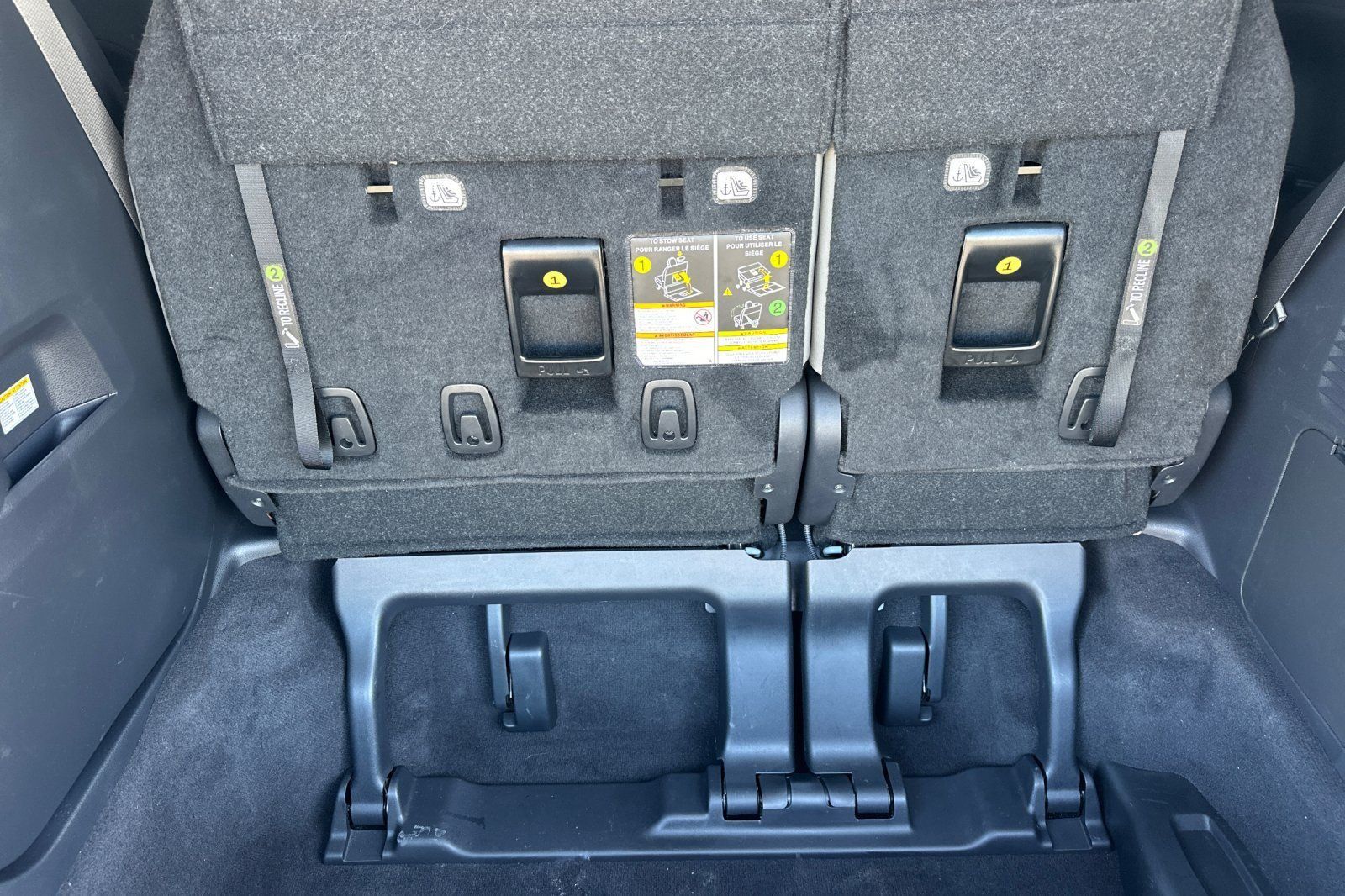 Used 2025 Toyota Sienna XLE w/ XLE Plus Package AWD/4WD image 16