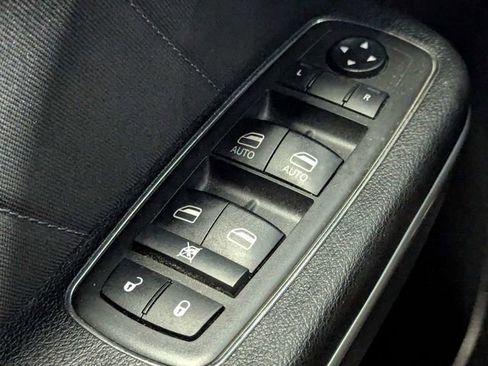 Used 2021 Dodge Charger Scat Pack image 17