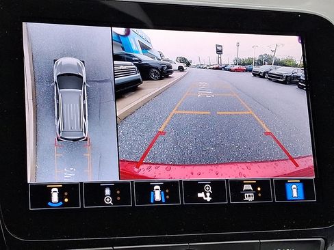 Used 2023 Chevrolet Equinox Premier AWD/4WD image 19