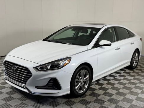 Used 2018 Hyundai Sonata Limited w/ Limited Ultimate Package 03 image 2