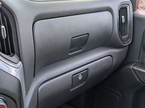 Used 2020 Chevrolet Silverado 1500 Custom w/ Custom Value Package image 26