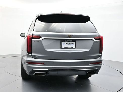 Used 2023 Cadillac XT6 Premium Luxury image 7