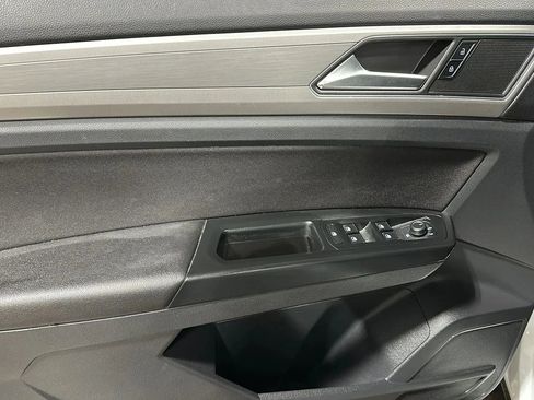 Used 2019 Volkswagen Atlas S FWD image 10