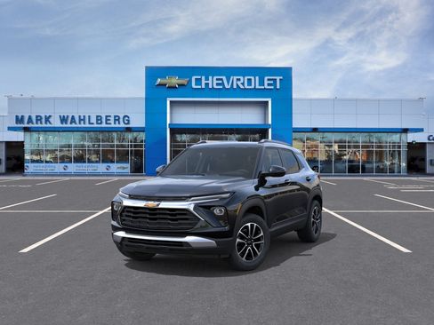 New 2026 Chevrolet TrailBlazer LT w/ Convenience Package FWD image 32