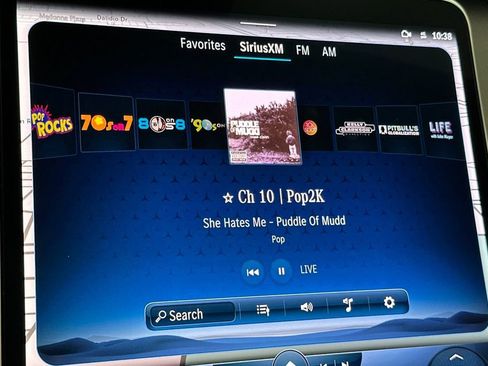 Used 2022 Mercedes-Benz S 500 4MATIC w/ AMG Line Package image 17