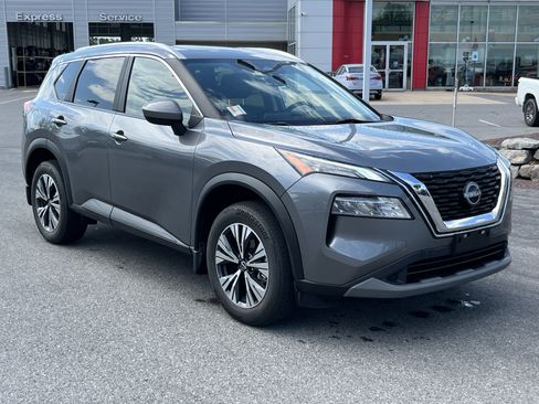 Used 2023 Nissan Rogue SV w/ SV Premium B Package AWD/4WD image 1