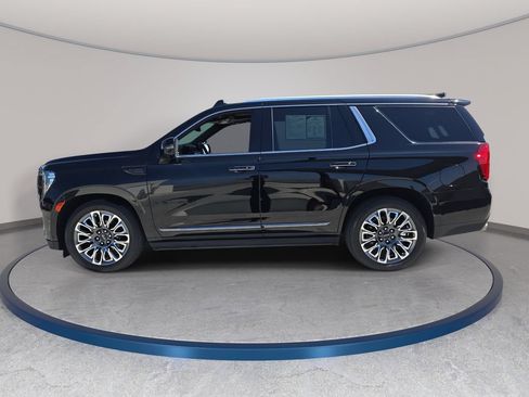 Used 2024 GMC Yukon Denali Ultimate AWD/4WD image 9