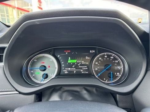 Certified 2022 Toyota Venza Limited w/ Advanced Technology Package AWD/4WD image 29
