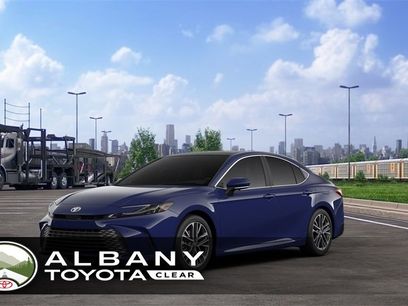 New 2026 Toyota Camry XLE w/ Premium Plus Package