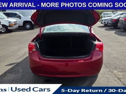 Used 2014 Chevrolet Impala LT w/ Premium Seating Package image 8