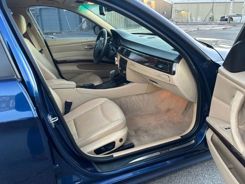 Used 2011 BMW 328i Sedan image 9