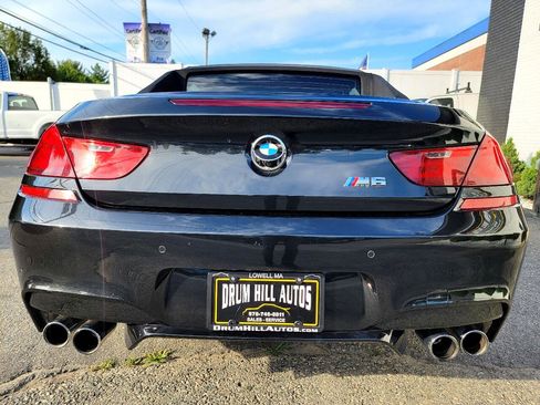 Used 2015 BMW M6 Convertible image 8