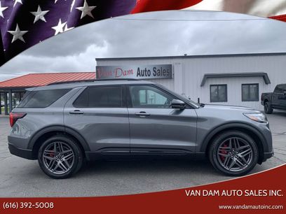Used 2025 Ford Explorer ST