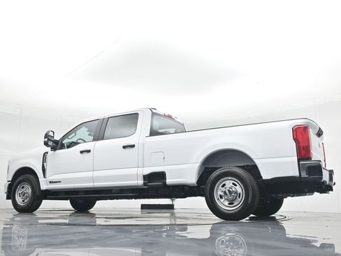 New 2026 Ford F350 XL w/ XL Chrome Package image 52