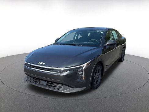 Used 2025 Kia K4 FWD image 7