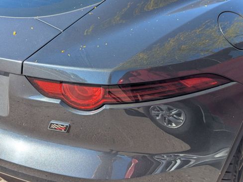 Used 2020 Jaguar F-TYPE Checkered Flag image 7