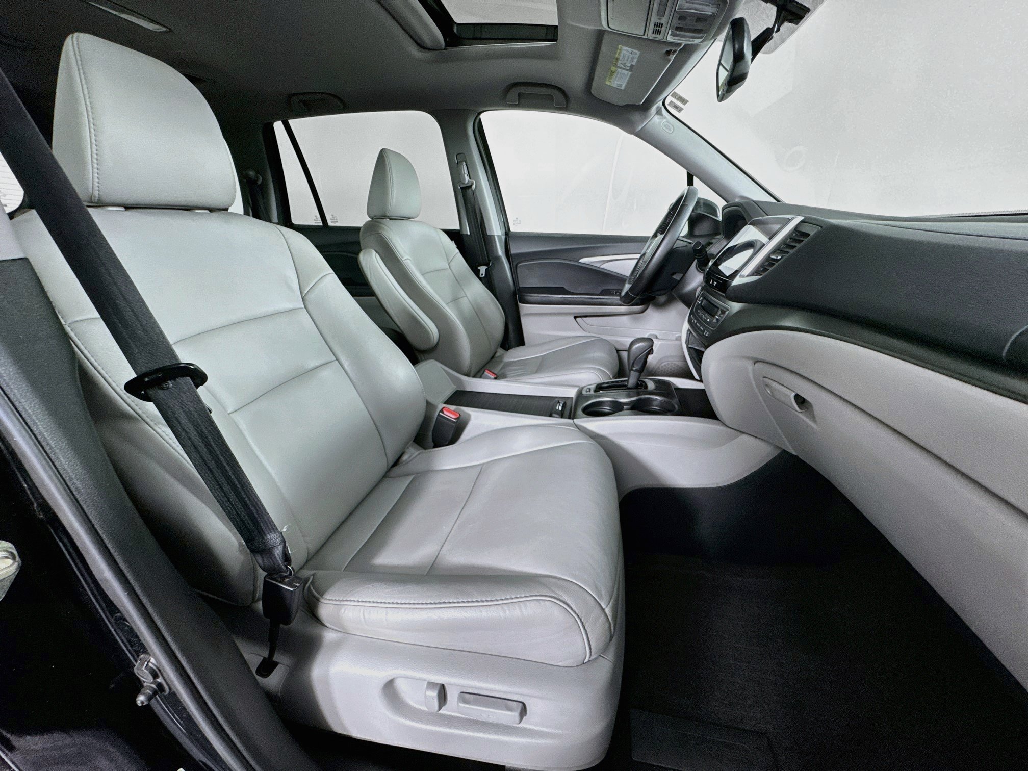 Used 2016 Honda Pilot EX-L image 29