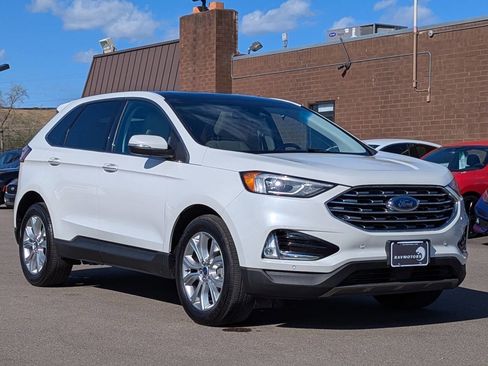 Used 2021 Ford Edge Titanium image 5