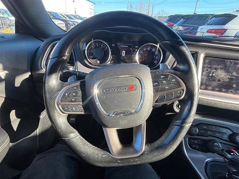 Used 2020 Dodge Challenger R/T w/ Performance Handling Group image 4