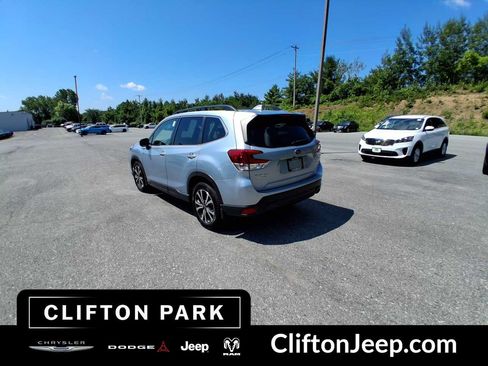 Used 2020 Subaru Forester Limited AWD/4WD image 8