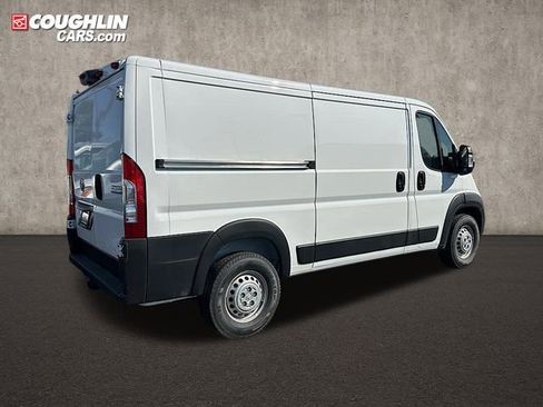 New 2024 RAM ProMaster 2500 w/ Convenience Group image 10
