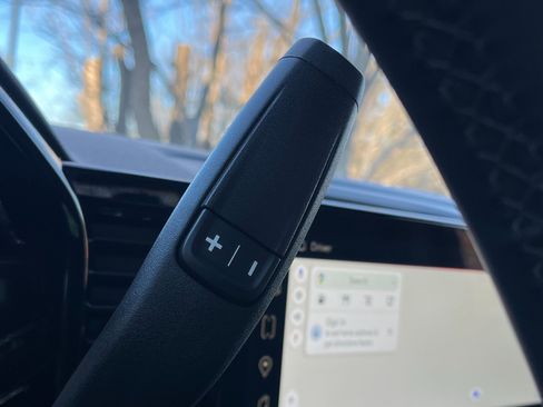 Used 2024 GMC Sierra 3500 SLT image 39